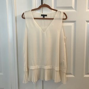 NWOT Banana Republic Blouse 👚